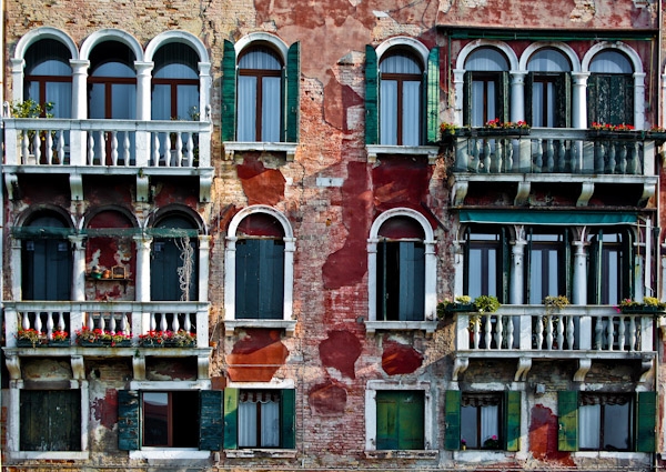 Venetian windows