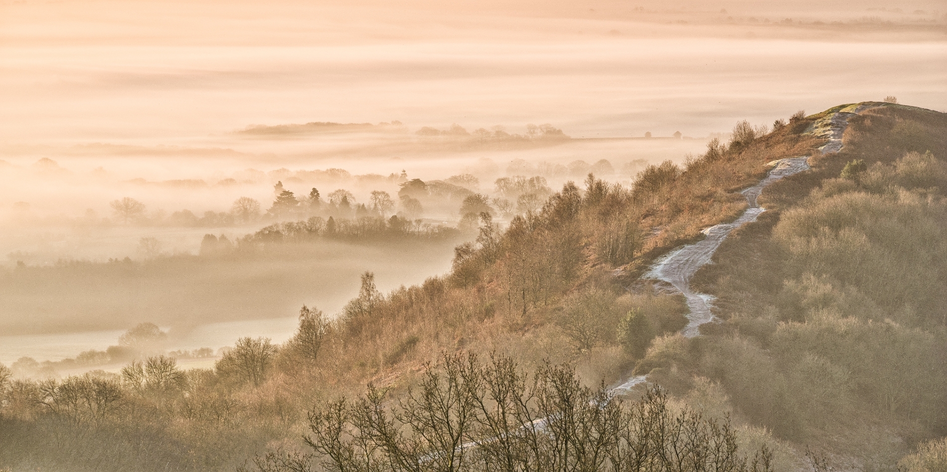 012 Daybreak On Swinyard Hill